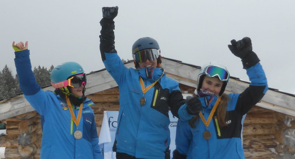 podium snowboard CAEI